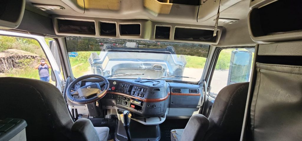 Alaventa tracto camion