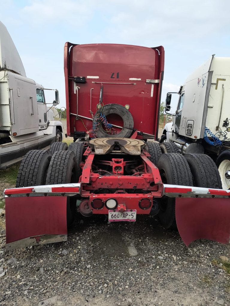 Kenworth T600 aerocab 2006