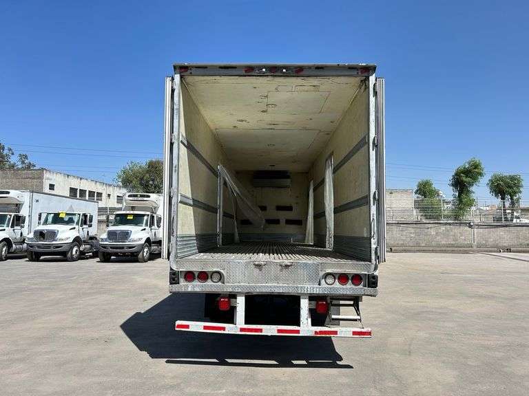 Torton Estandar de 3 Ejes doble Cabina de 15 ton Modelo 2013 Serie 3HANKAAR6DL325436 No. Eco OP255 chasis cabina marca INTERNATIONAL Modelo 4400-225, motor INTERNATIONAL