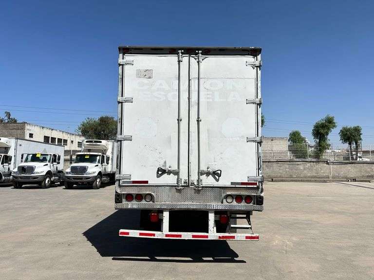 Torton Estandar de 3 Ejes doble Cabina de 15 ton Modelo 2013 Serie 3HANKAAR6DL325436 No. Eco OP255 chasis cabina marca INTERNATIONAL Modelo 4400-225, motor INTERNATIONAL