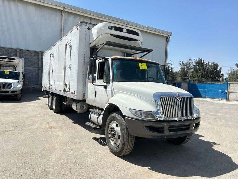 Torton Estandar de 3 Ejes doble Cabina de 15 ton Modelo 2013 Serie 3HANKAAR6DL325436 No. Eco OP255 chasis cabina marca INTERNATIONAL Modelo 4400-225, motor INTERNATIONAL
