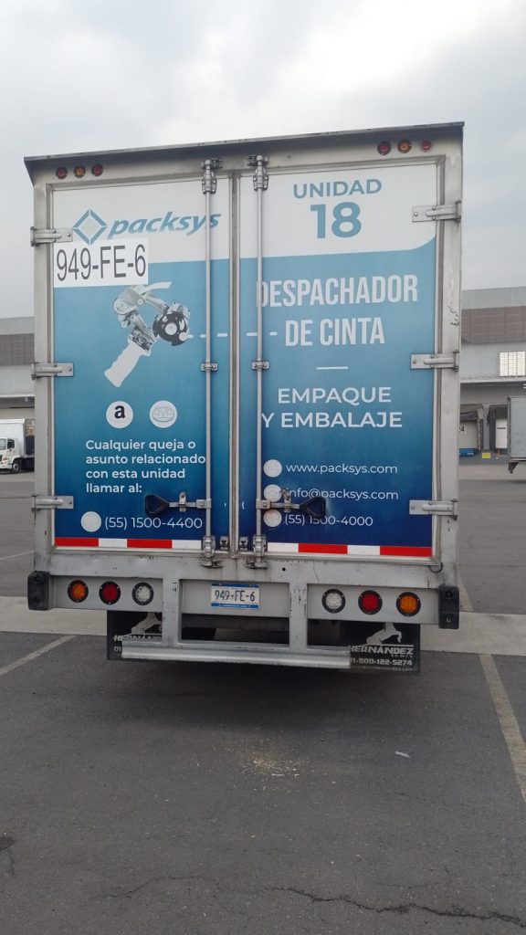 Camión Hino 300 816 Con Caja Seca Transmisión Manual Año 2019