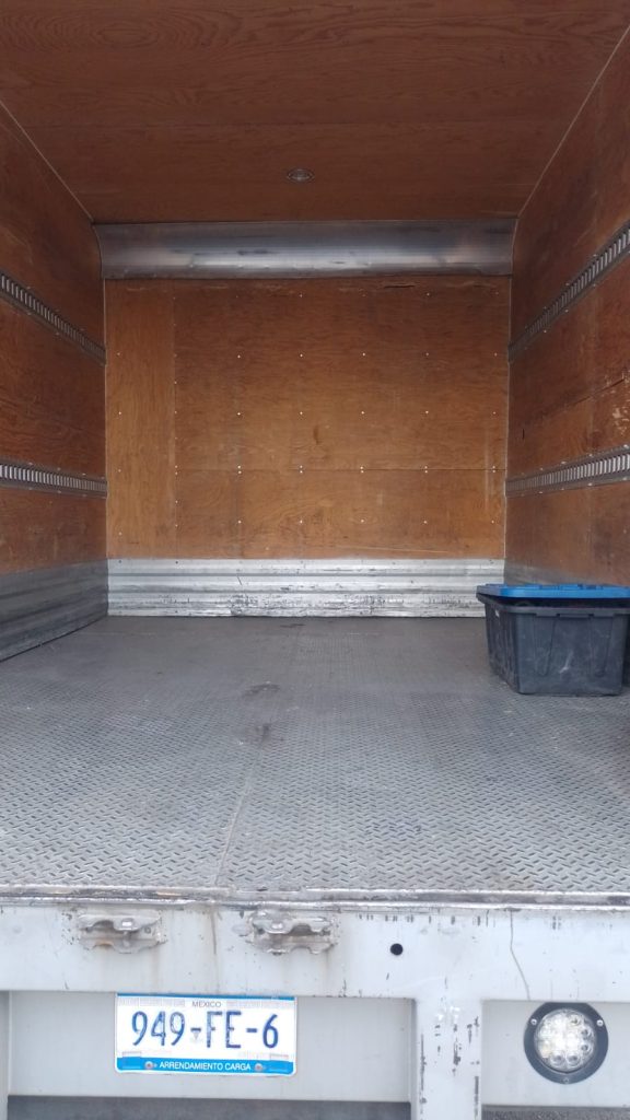 Camión Hino 300 816 Con Caja Seca Transmisión Manual Año 2019