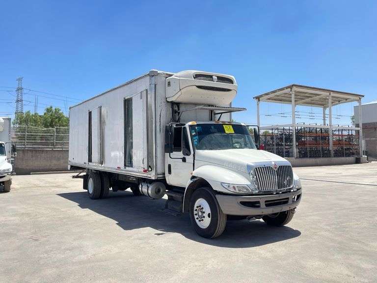 Camión DURASTAR chasis cabina 4300, 4x2, Marca INTERNATIONAL, año 2016, Serie 3HAMMAAR8GL226210, kilometraje 416736 km, motor DT466, serie 466HM2U2210712, transmisión Allison XMSN 3000HS5-SP, de 5 velocidades, 6 cilindros, diesel,  tipo Rabon