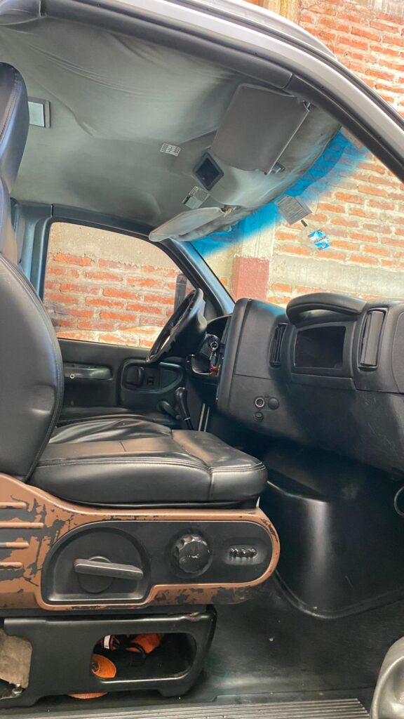 chevrolet kodiak C6500 2005 con rampa hidraulica