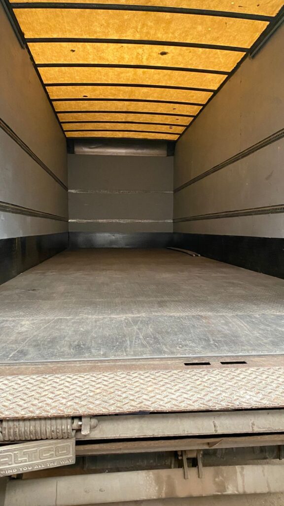 chevrolet kodiak C6500 2005 con rampa hidraulica