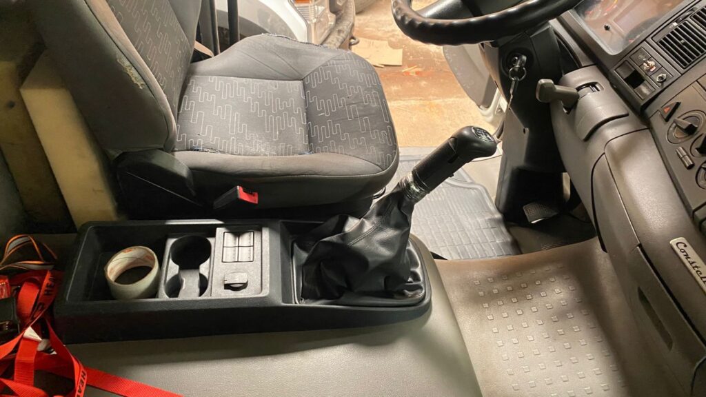 Volkswagen Constellation 17.280 Advantech 2014