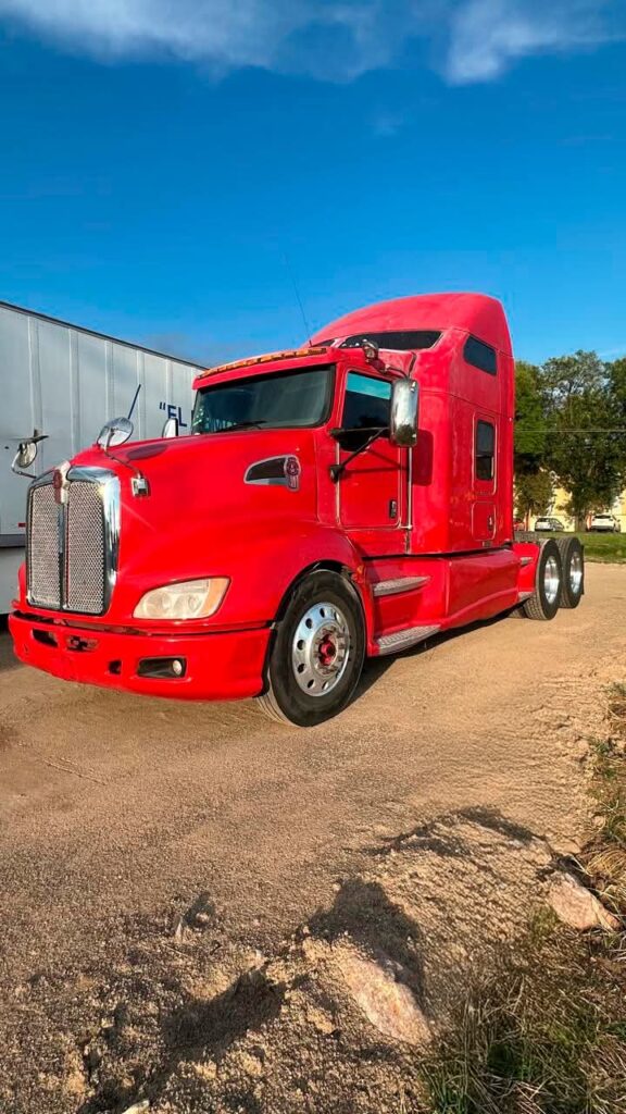 TRACTOCAMION KW T660 2014