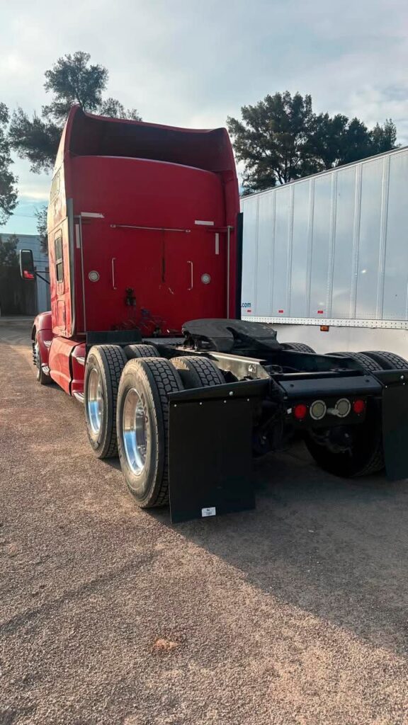 TRACTOCAMION KW T660 2013