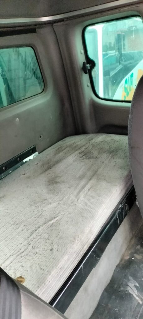 Freightliner Chasis Cabina Business Class 2017