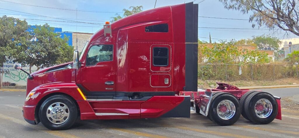 Kenworth T-680 NEXTGEN 2025