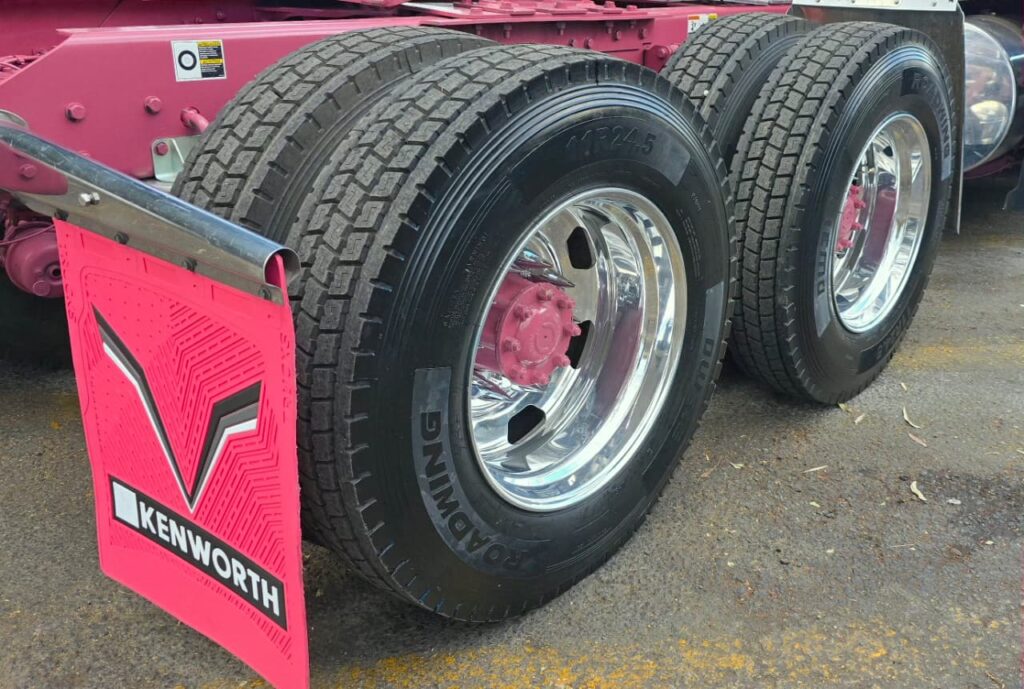 Kenworth T-680 NEXTGEN 2025