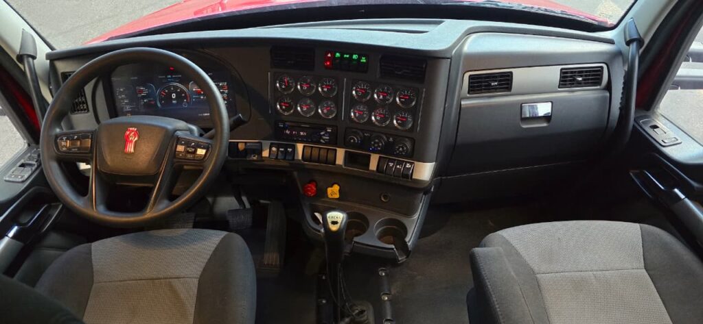 Kenworth T-680 NEXTGEN 2025