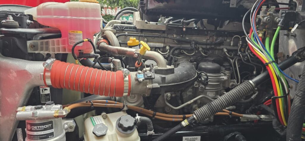 FREIGTLINER NEW CASCADIA 2025